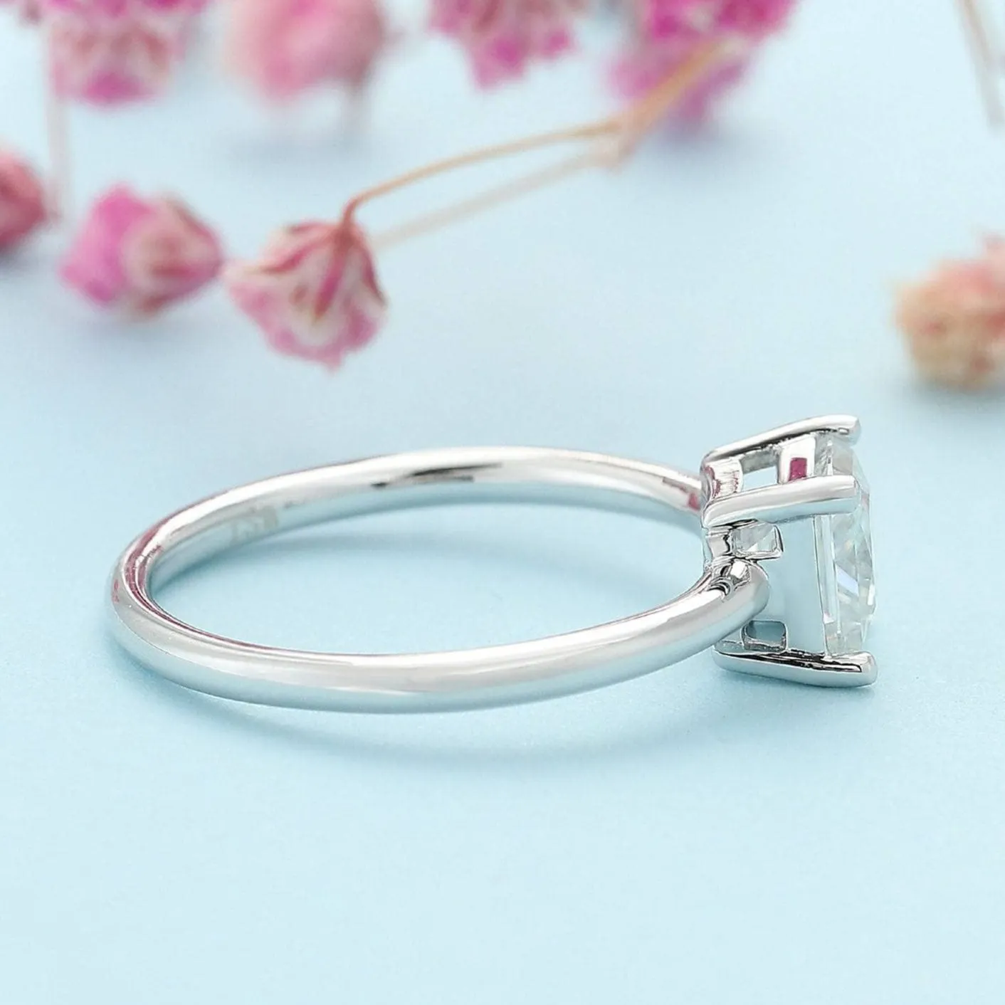 1.0 Ct Princess Cut Diamond Solitaire Engagement Ring