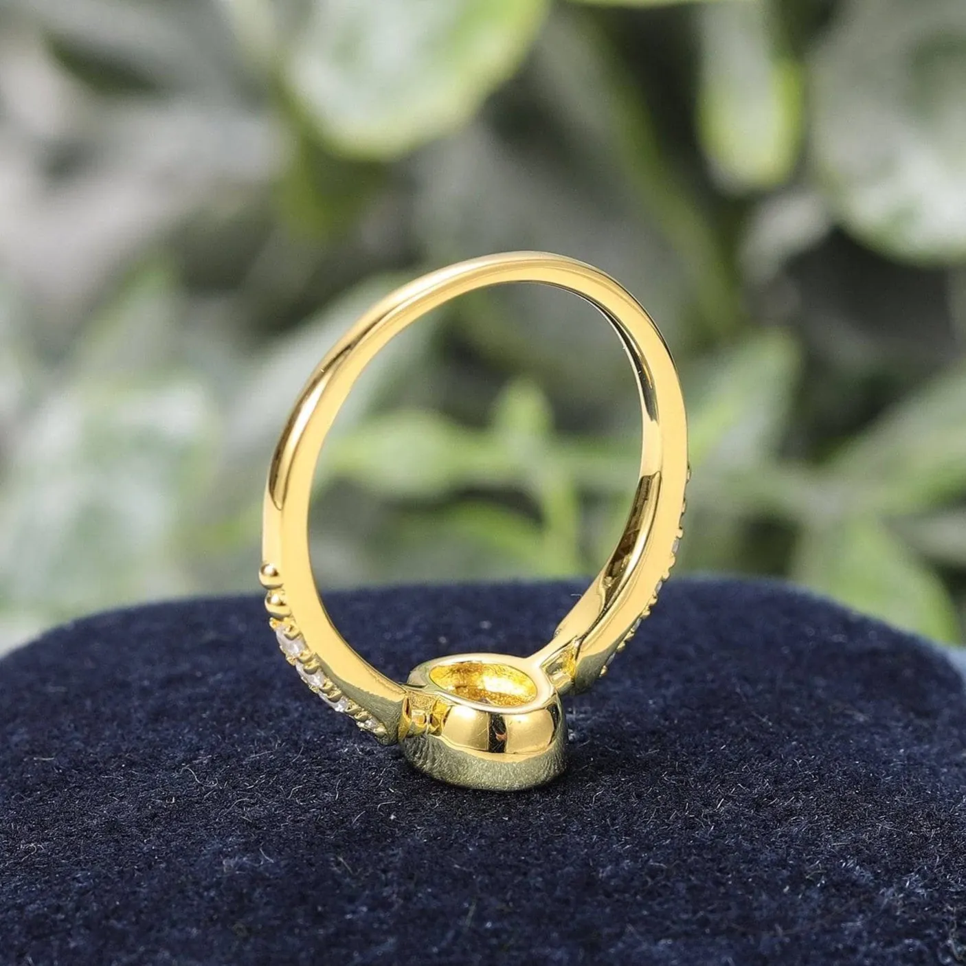 1.12 Ct Oval Cut Diamond Bezel Setting Engagement Ring