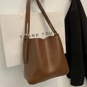 Adjustable Straps Leather Bucket Bag