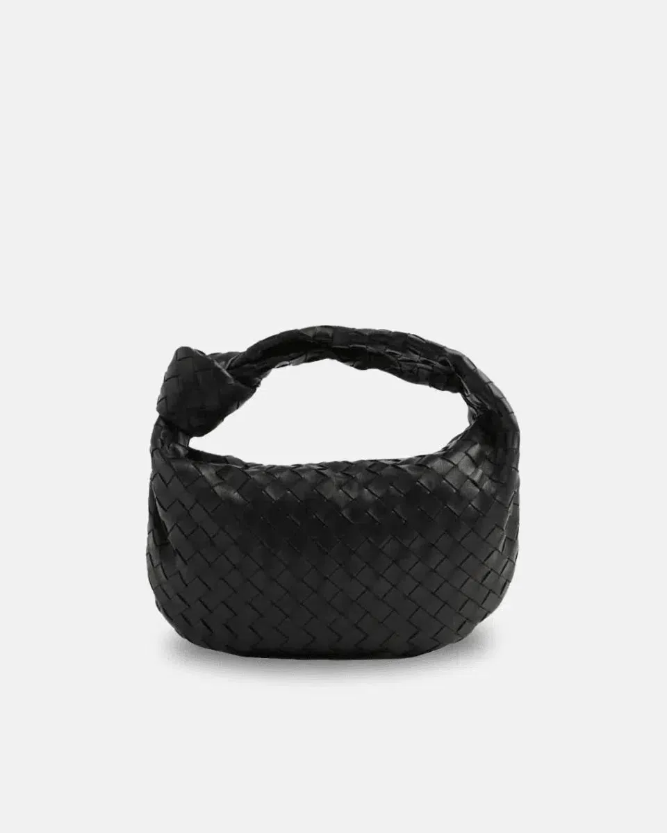 Amara – Refined stylish silhouette – Midi handbag