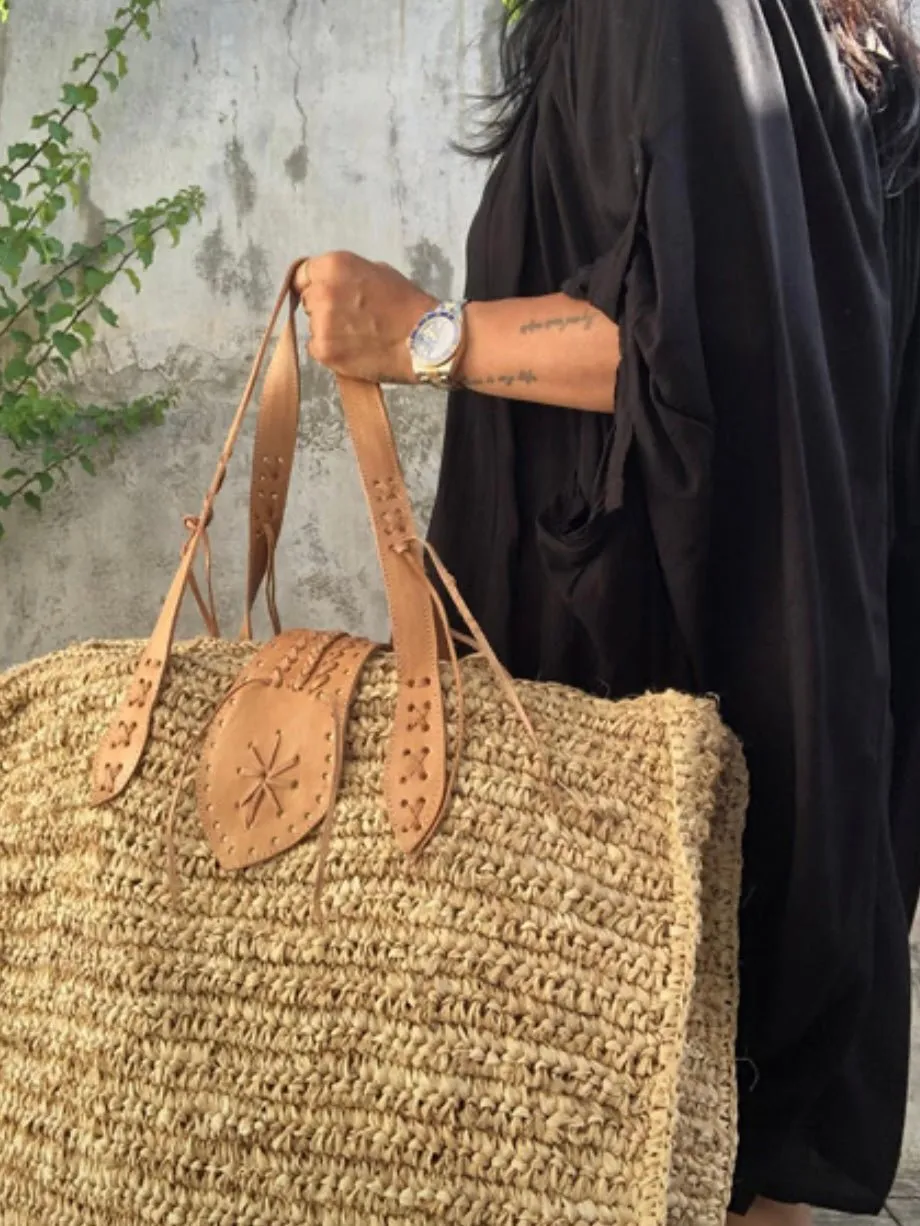 Big raffia beach bag