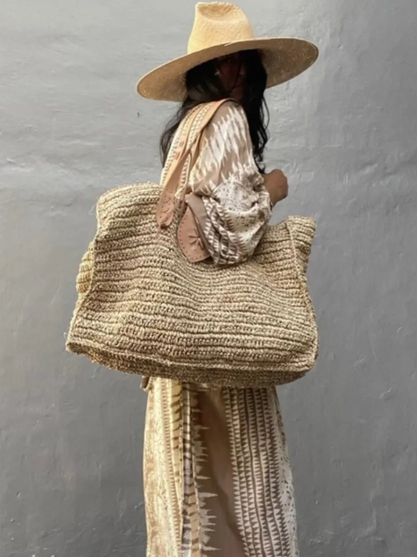 Big raffia beach bag