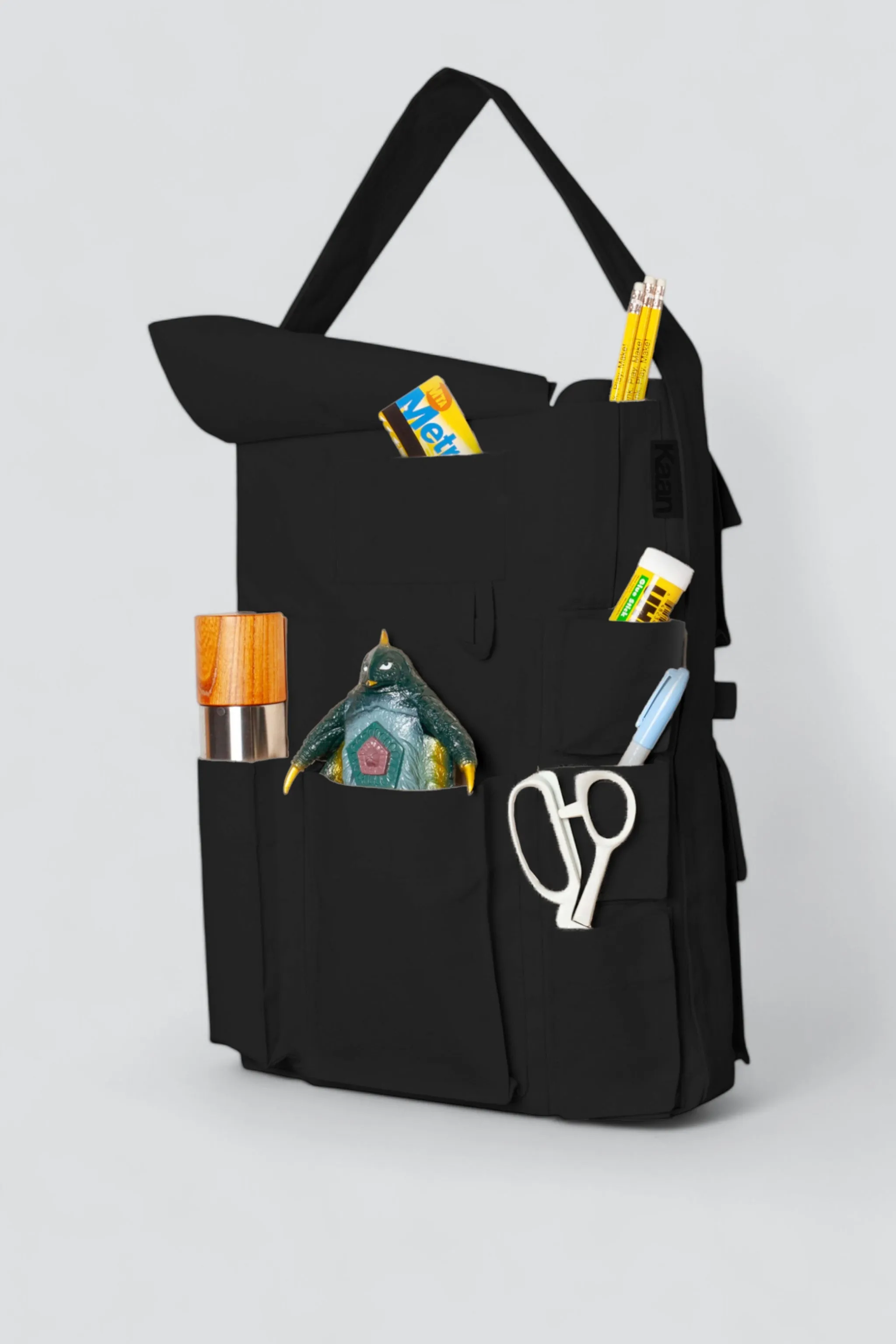 Black Pocketsss Bucket Tote