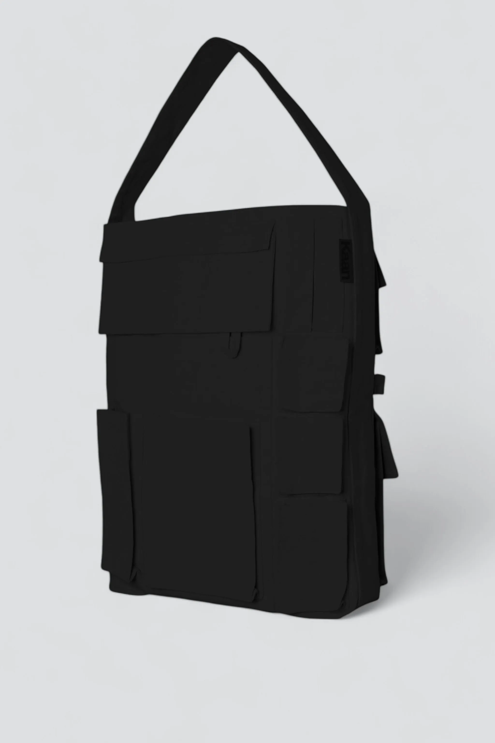 Black Pocketsss Bucket Tote