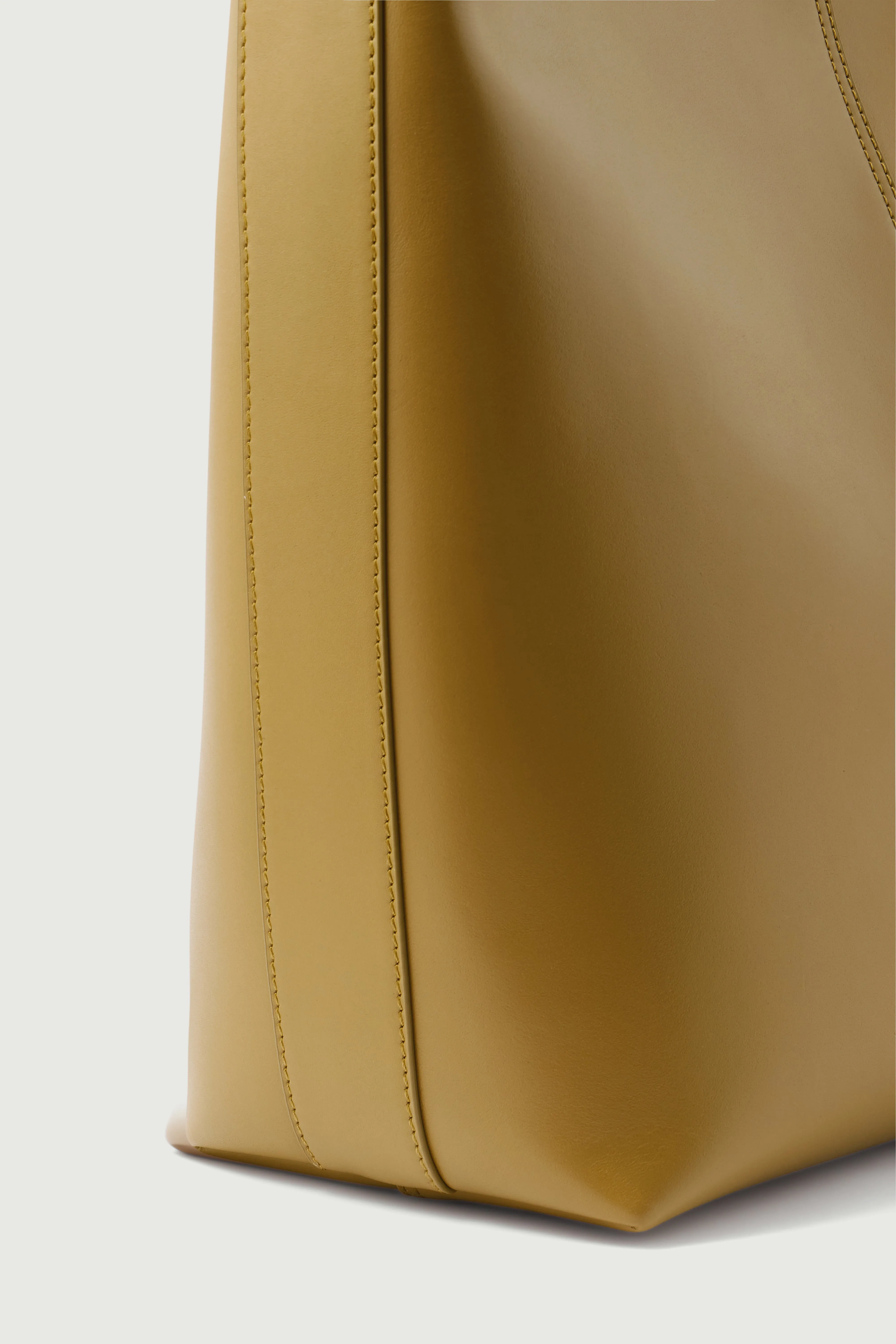 BRONZE SAUDADE BAG