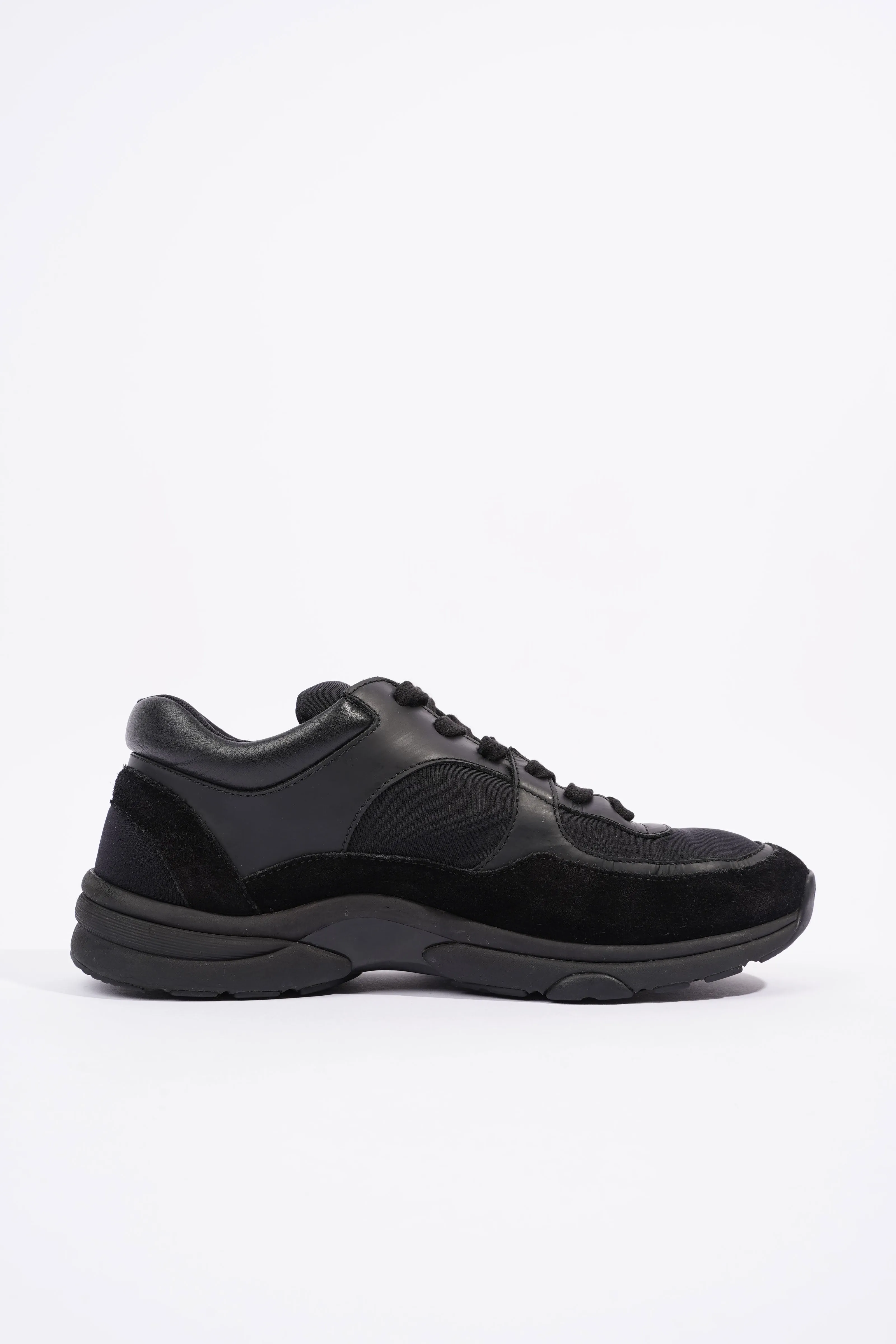 Chanel CC Logo Sneaker Black Suede EU 40 UK 7