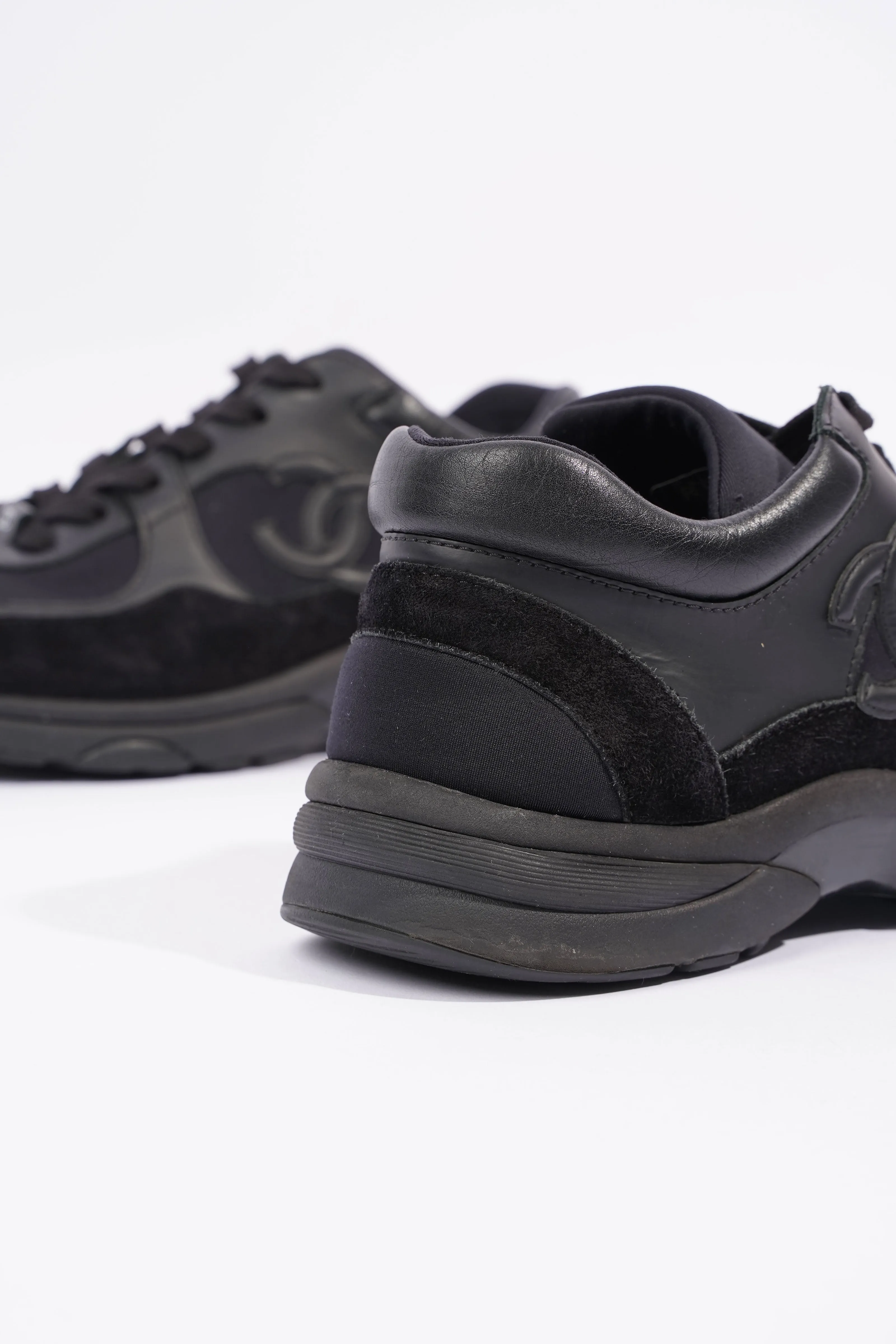 Chanel CC Logo Sneaker Black Suede EU 40 UK 7