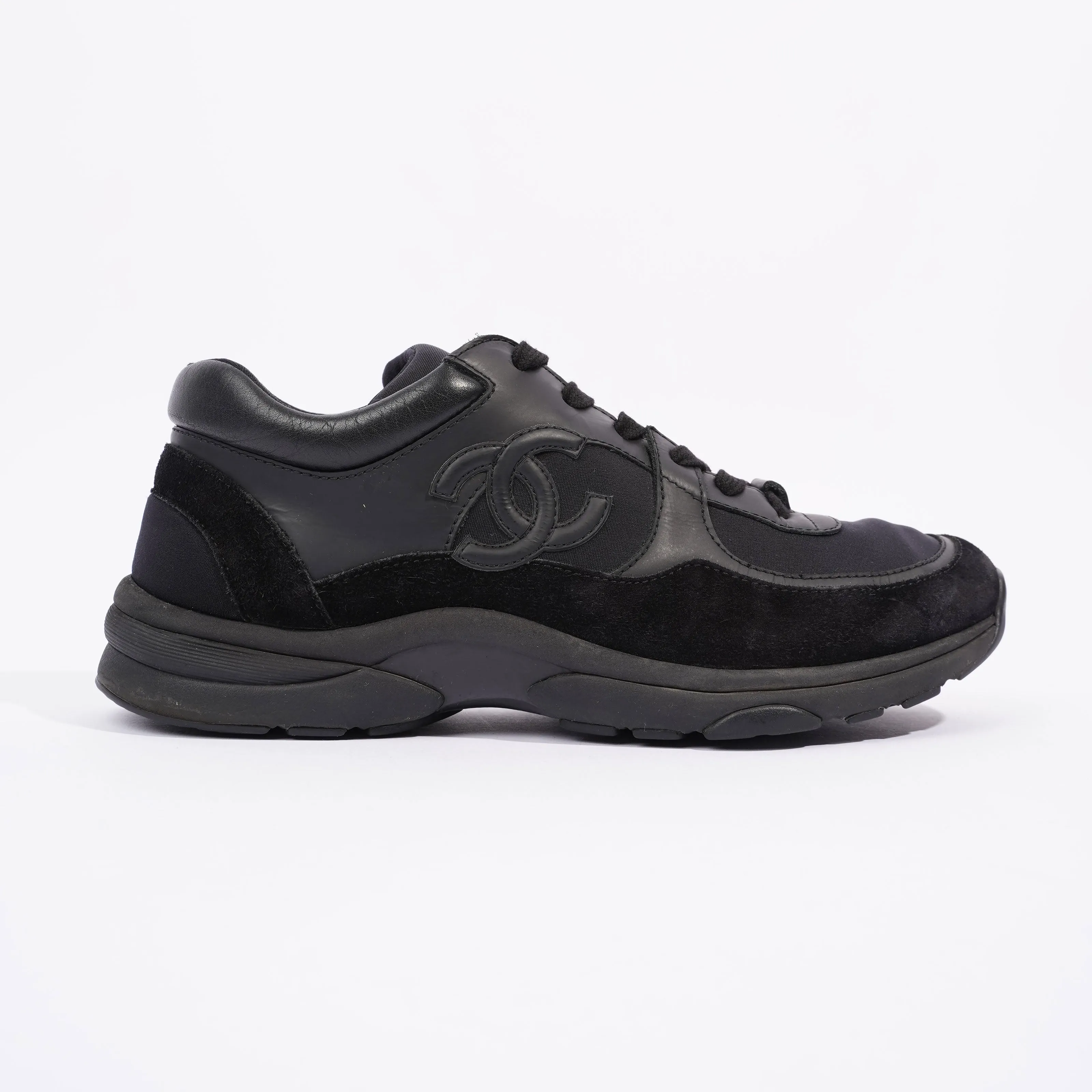 Chanel CC Logo Sneaker Black Suede EU 40 UK 7