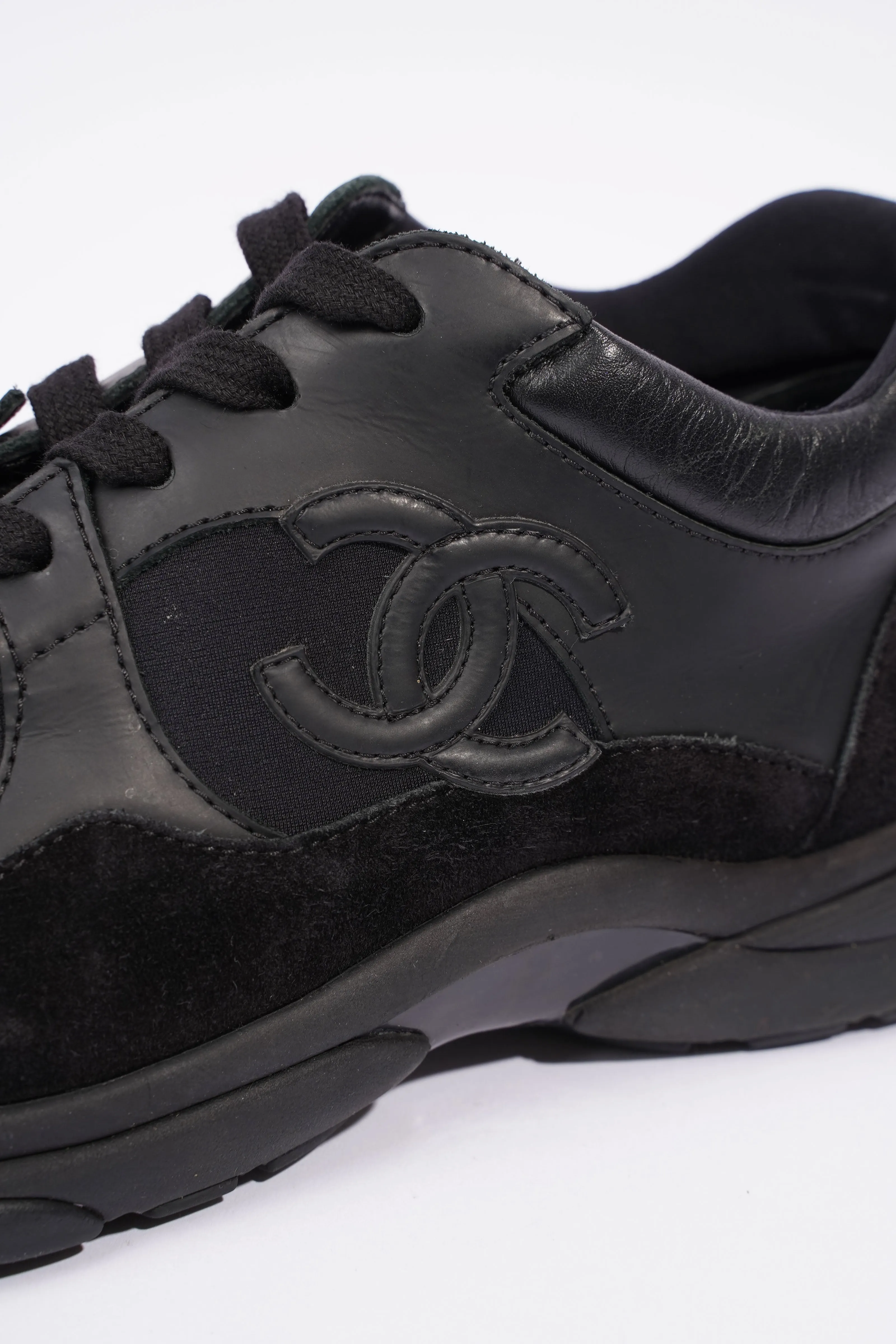 Chanel CC Logo Sneaker Black Suede EU 40 UK 7