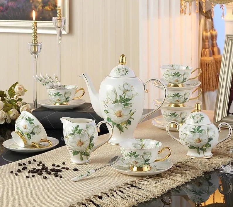 Charming Golden Chrysanthemum Bone China Tea Set: Elegant English Craftsmanship