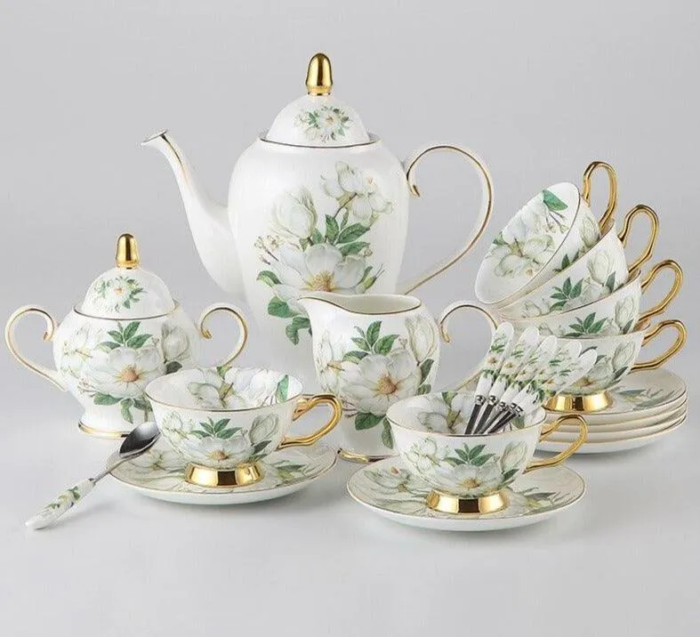 Charming Golden Chrysanthemum Bone China Tea Set: Elegant English Craftsmanship