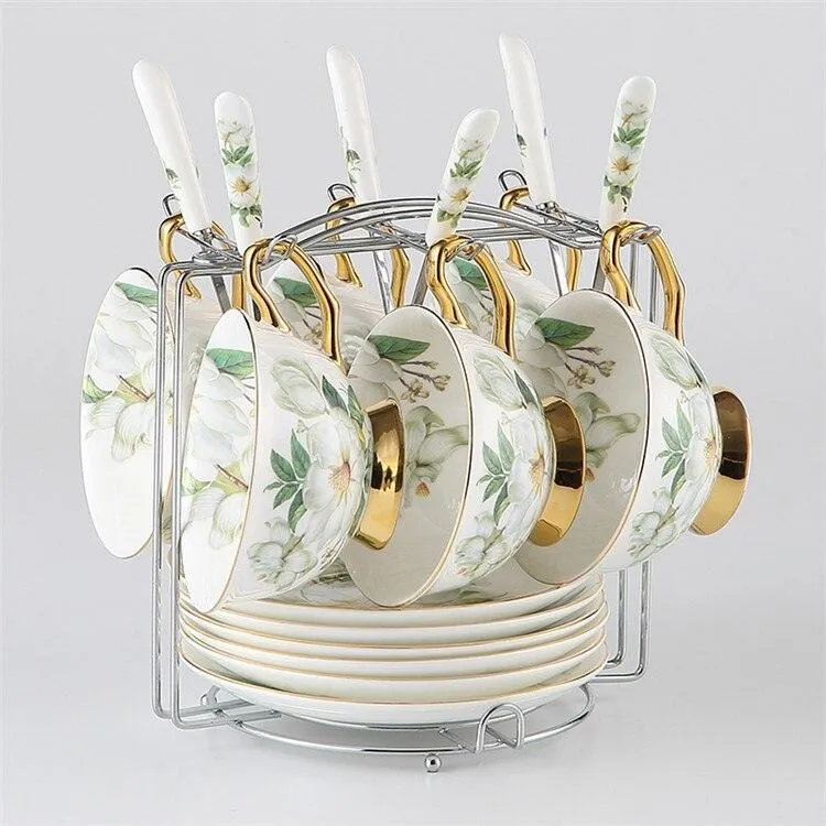 Charming Golden Chrysanthemum Bone China Tea Set: Elegant English Craftsmanship