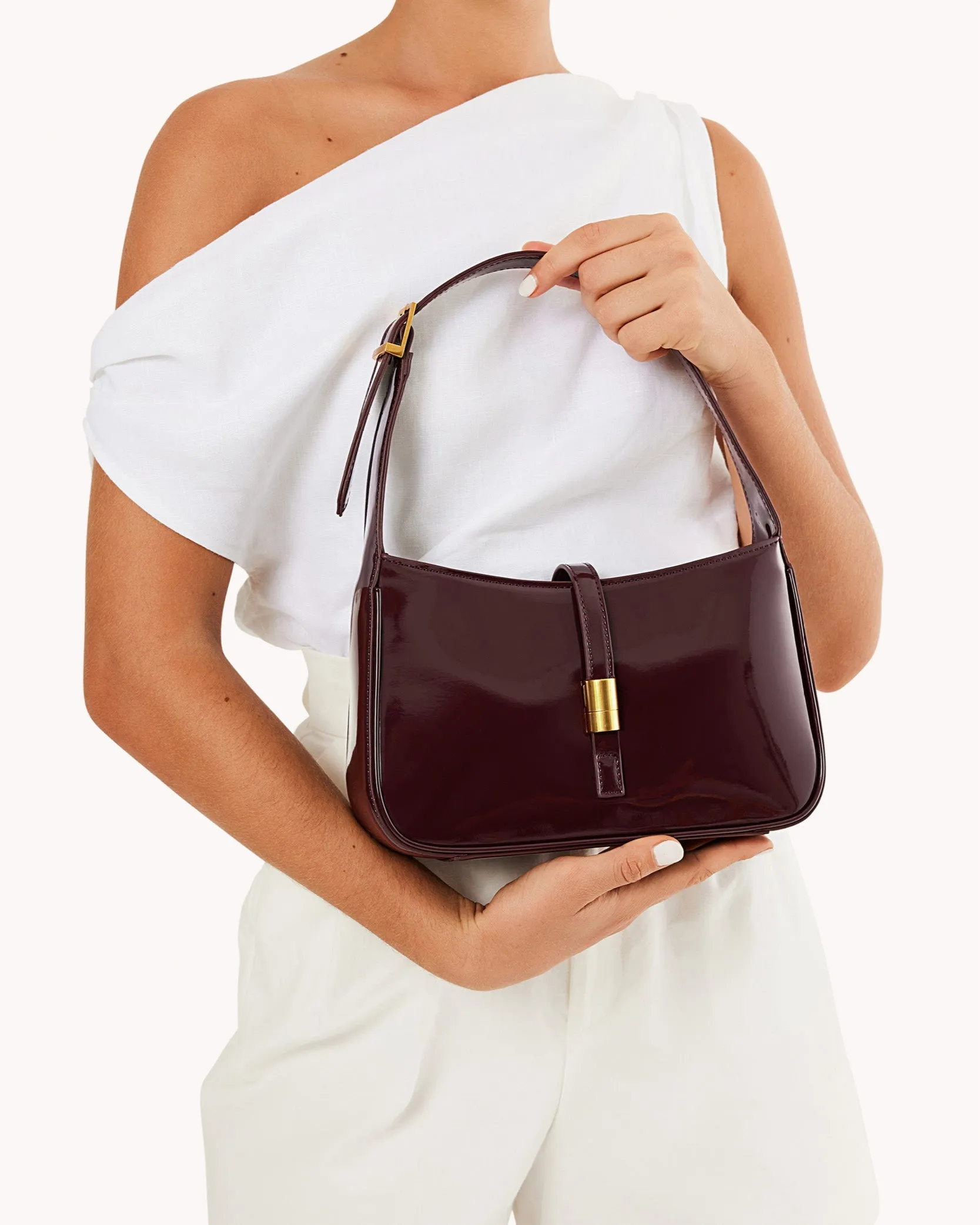 Clara Shoulder Bag