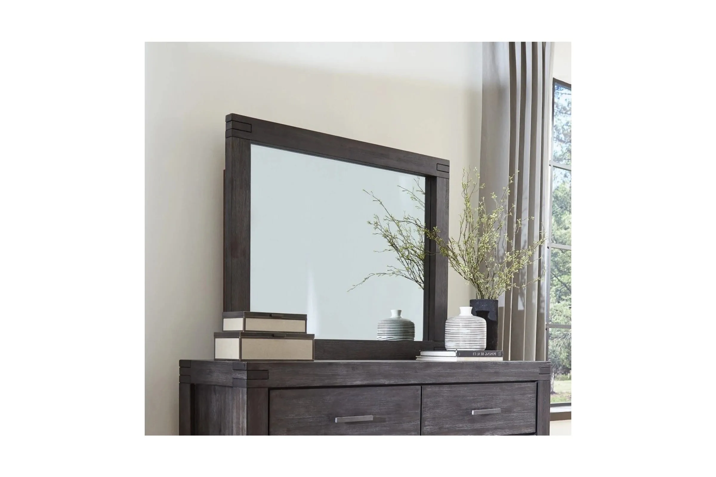 Clifton Dresser