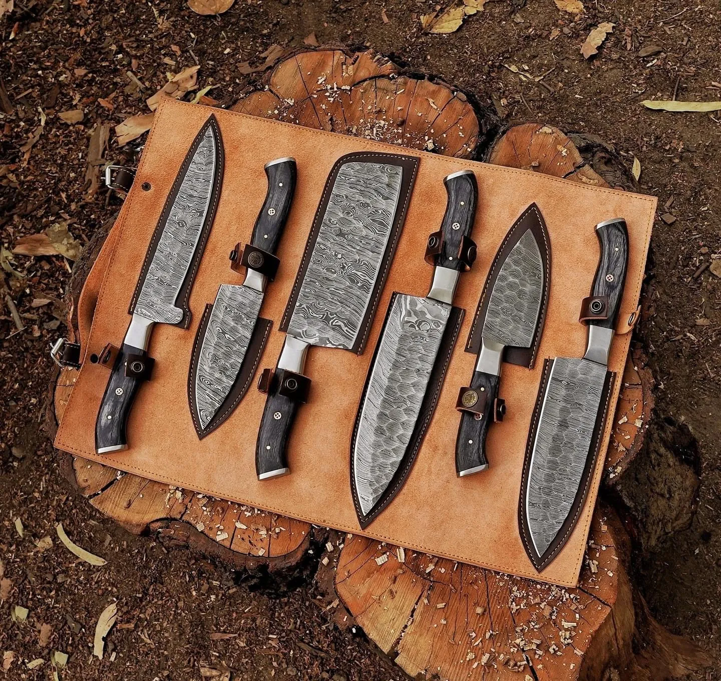 Custom Handmade Damascus Steel Knife Set - Quality Craftsmanship