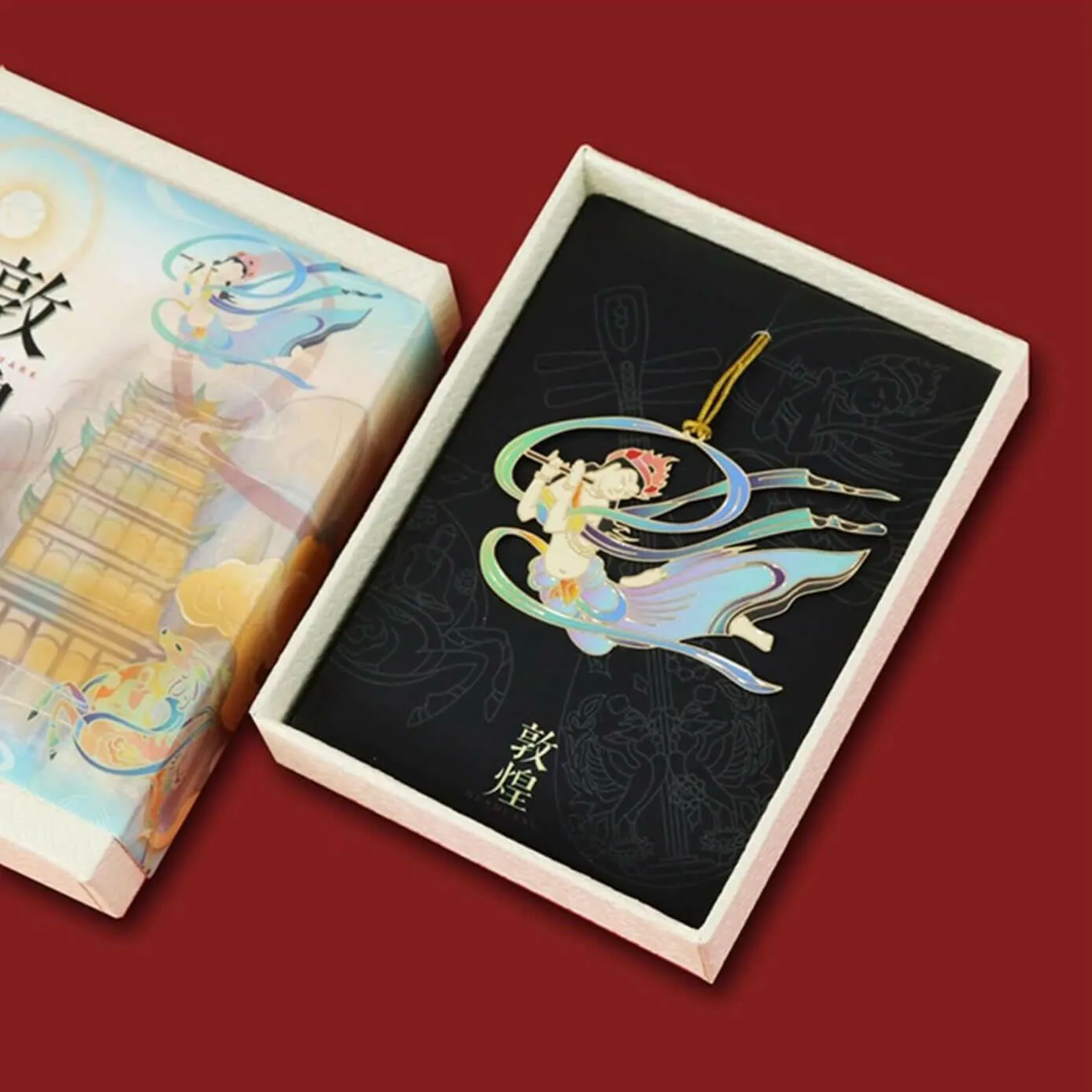 Dunhuang Art Metal Bookmark - Ancient Elegance Meets Modern Craftsmanship