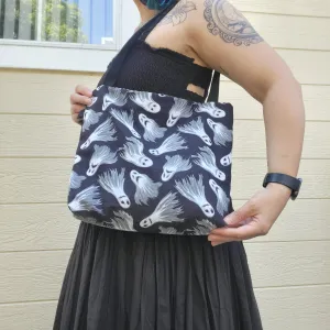 Fantasmas Tote Bag