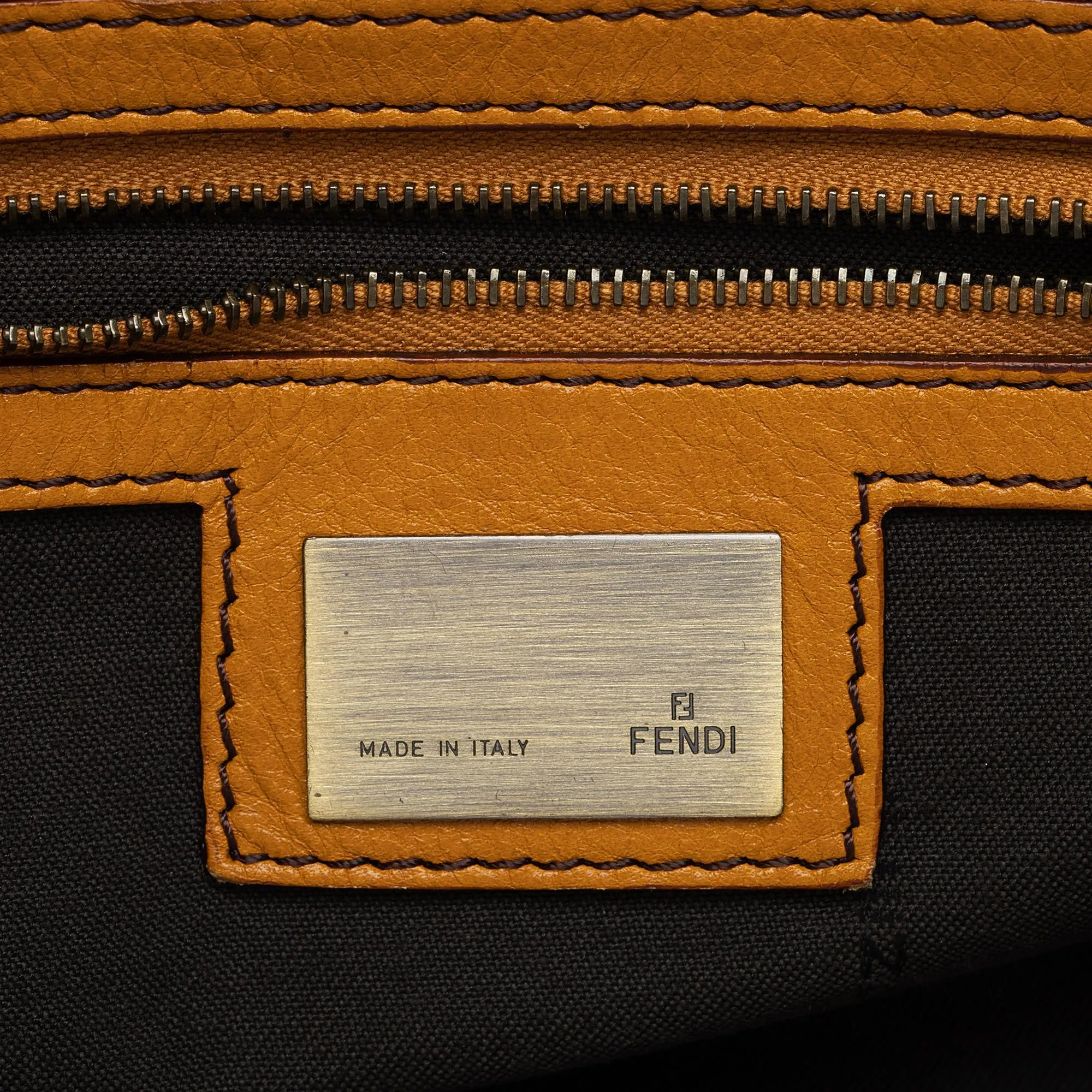 Fendi Calfskin Doctor Hobo (SHF-MOx0bz)