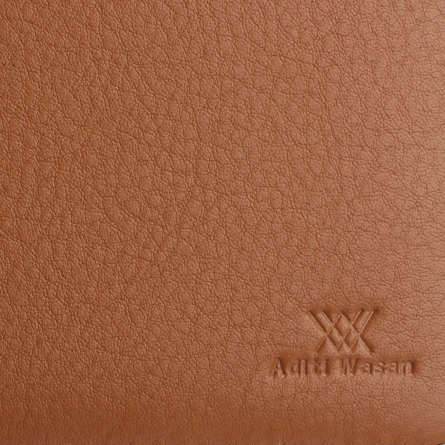 Genuine leather cognac tan organizer
