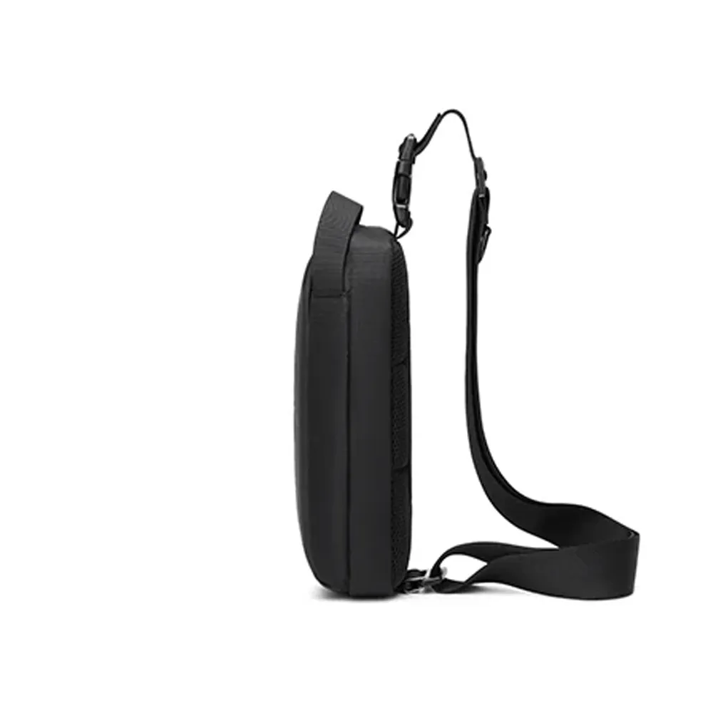 Golden Wolf GXB00131 Crossbody Bag - Black