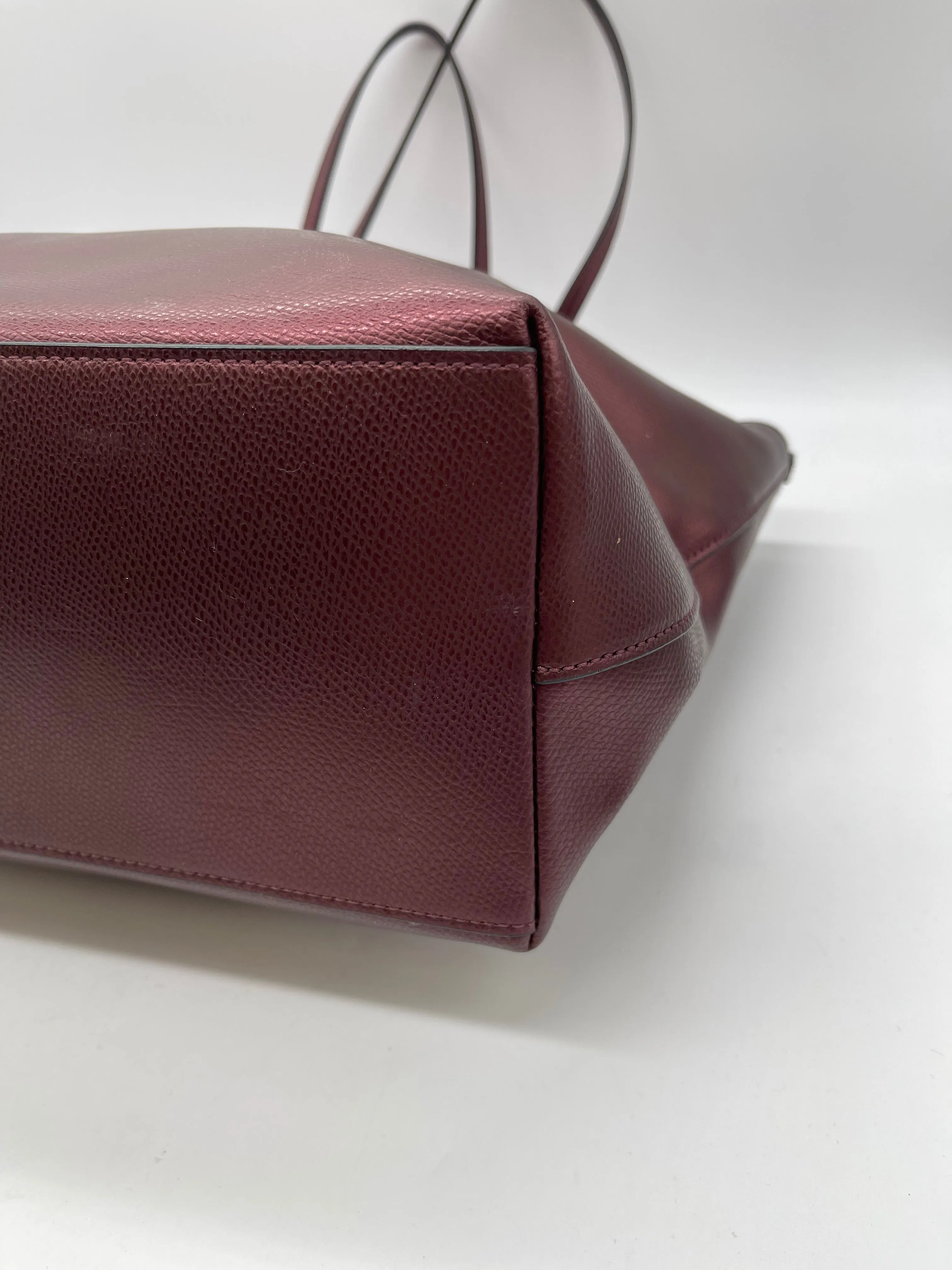 Handbag Designer By Coach In Red, Size:Large