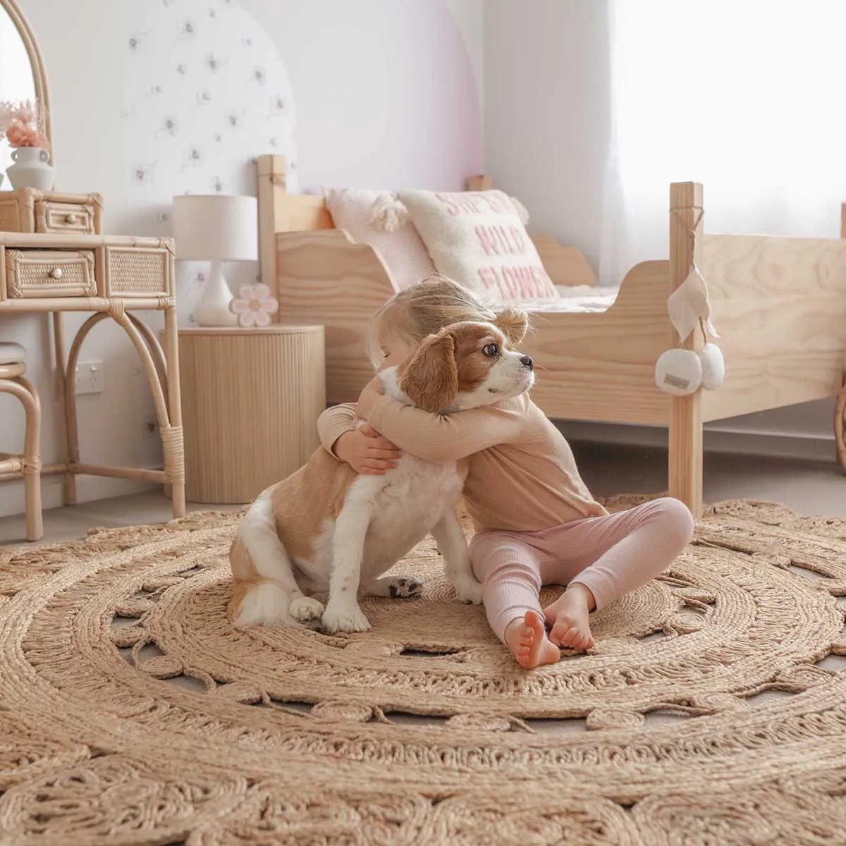 Jayde Round Jute Rug