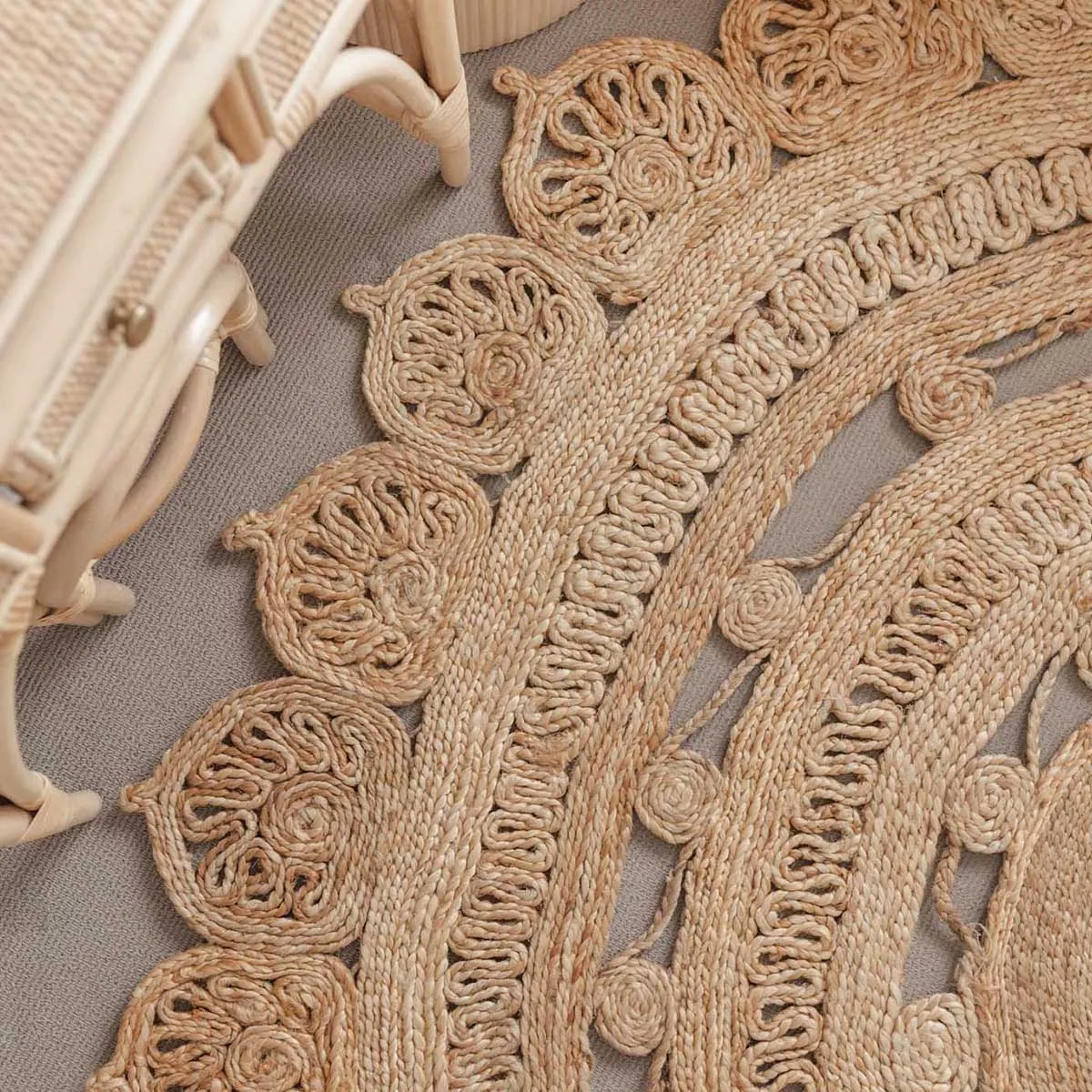 Jayde Round Jute Rug
