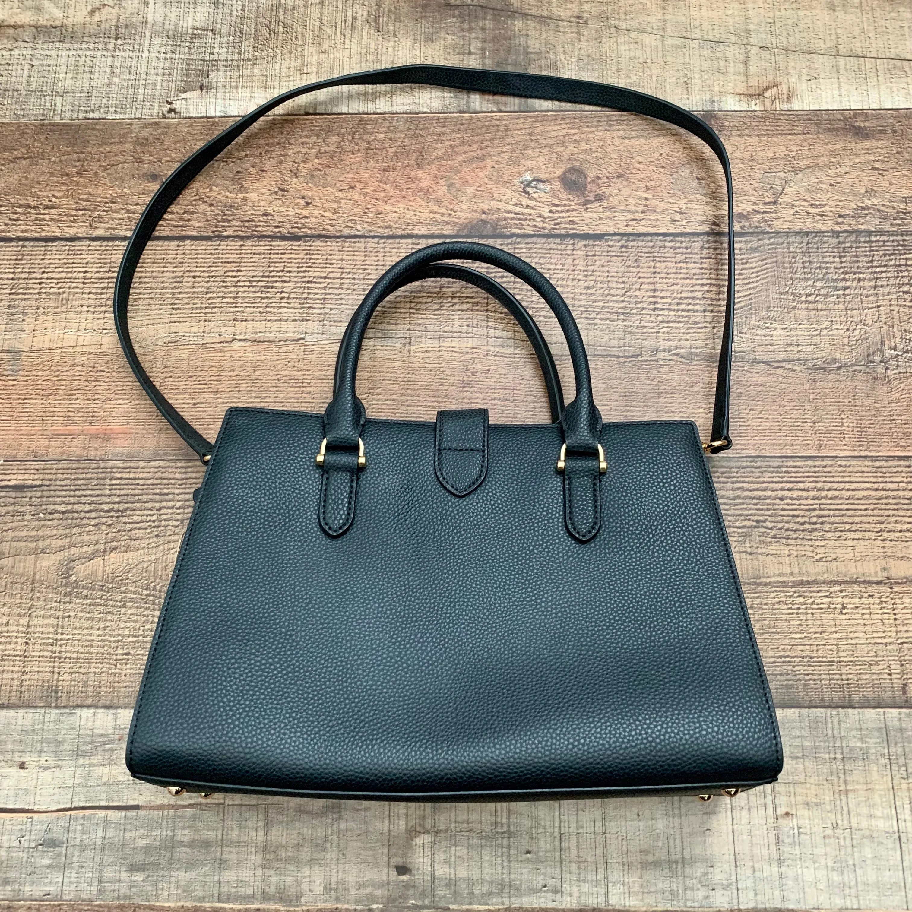 Lauren Ralph Lauren Vintage Black Leather Handbag (LIKE NEW CONDITION)