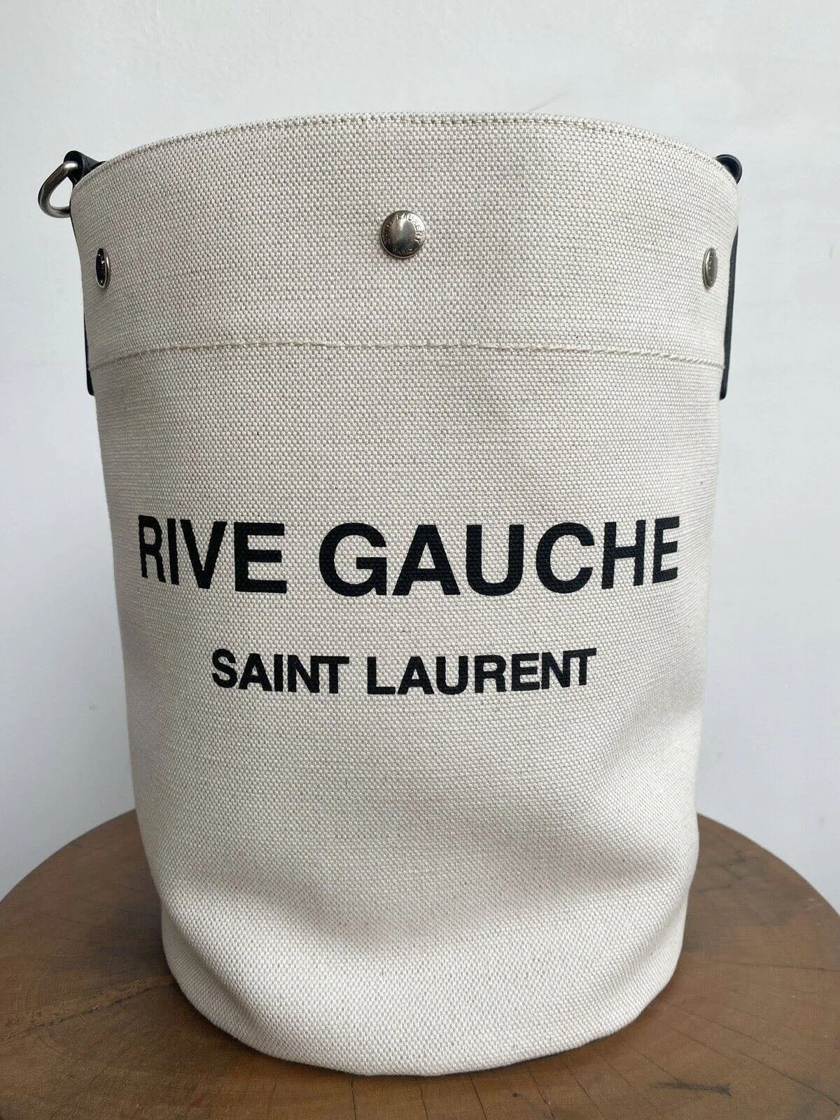 LOGO BUCKET BAG