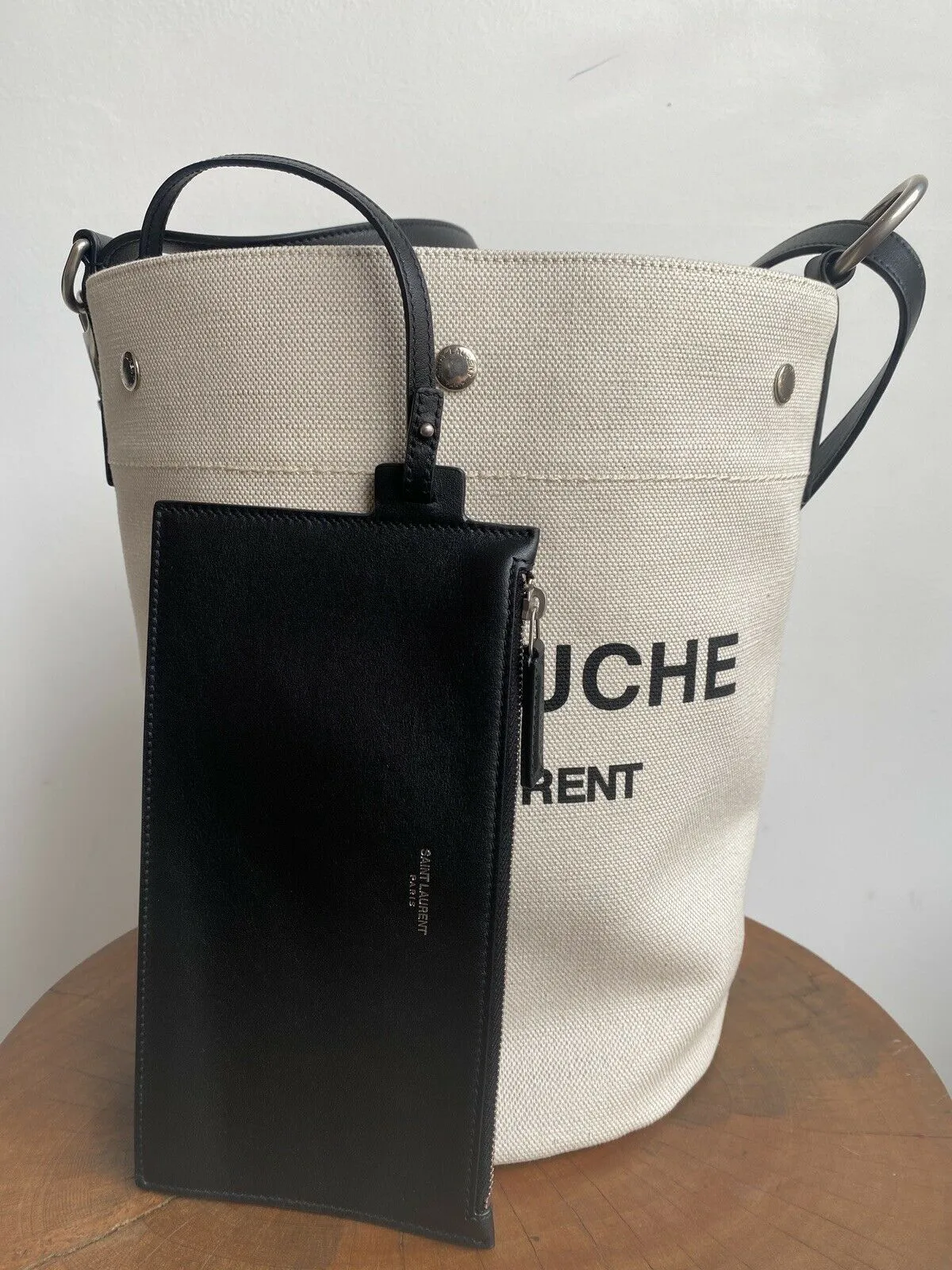 LOGO BUCKET BAG