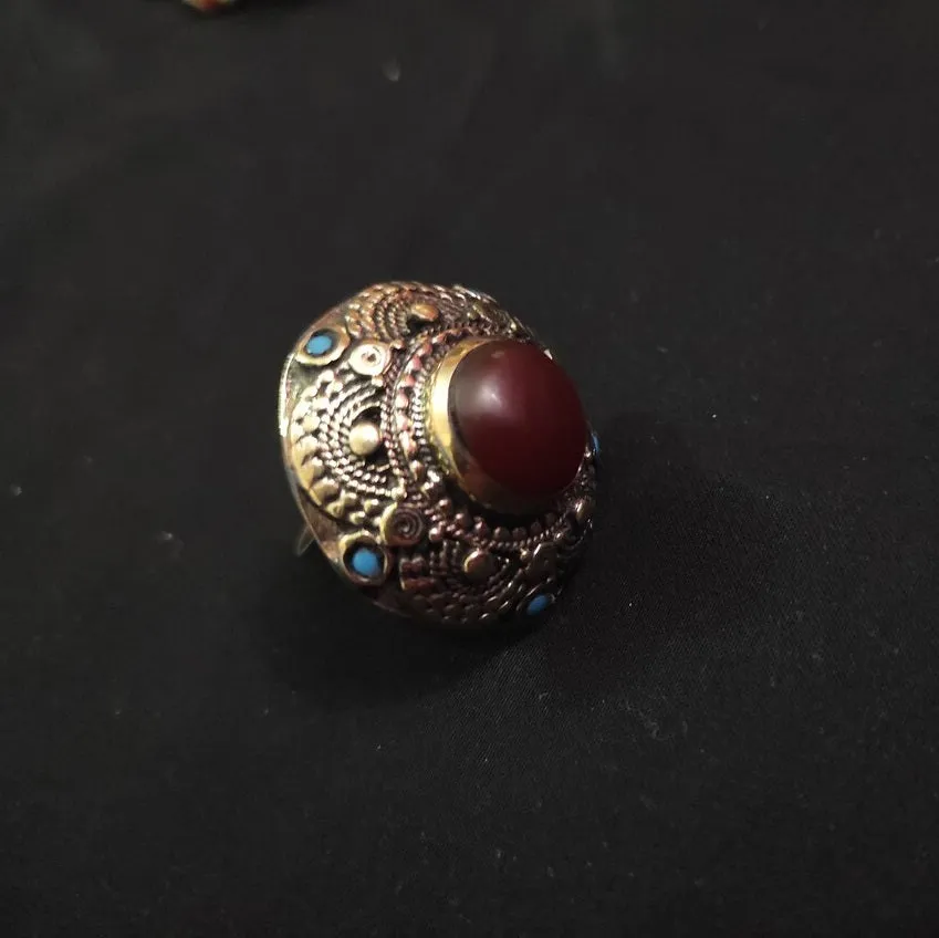 Massive Kuchi Ring with Stone