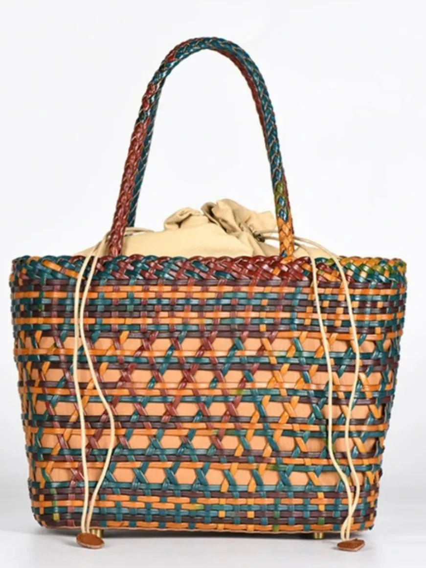 Medium straw handbag
