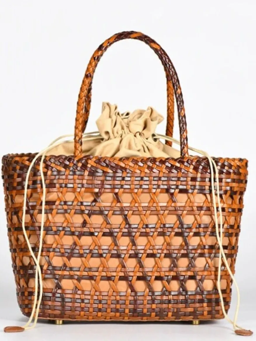 Medium straw handbag