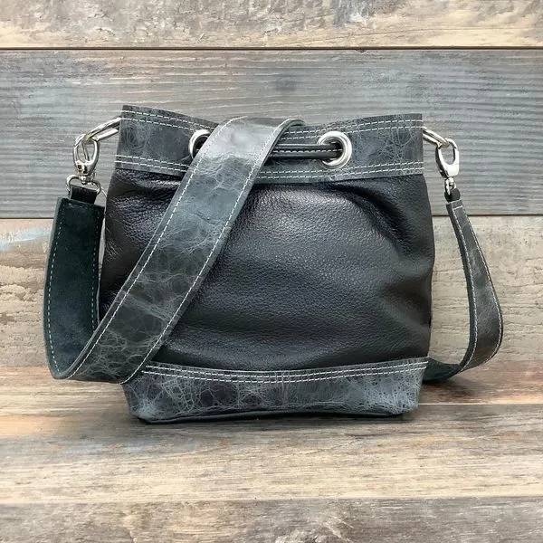 Mini Feed Bucket - #51077