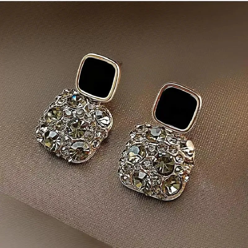 New Vintage Purple Shiny Crystal Geometric Women Earrings Contracted Sweet Lovely Fine Shiny Drop Earrings Jewelry