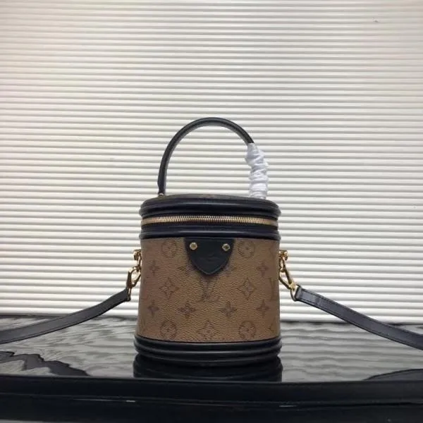 Petit Noe Monogram Canvas Bucket Bag M43986 2018