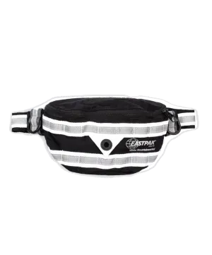 SAC BANANE EASTPAK SPRINGER x WHITE MOUNTAINEERING BLACK