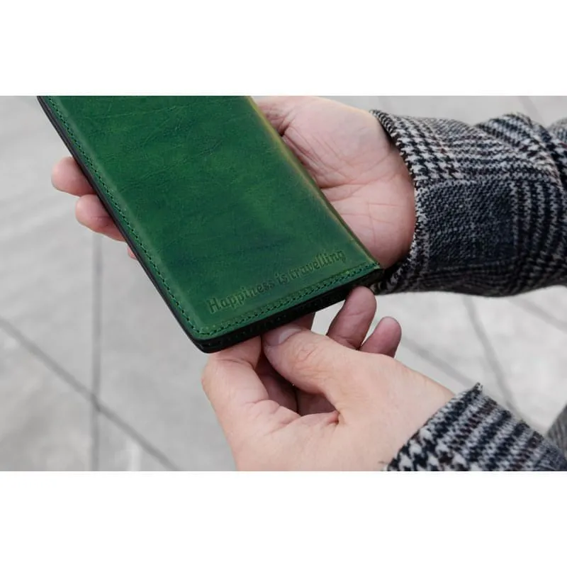 Small Full Grain Italian Leather Passport Holder - Gulliver's Travels