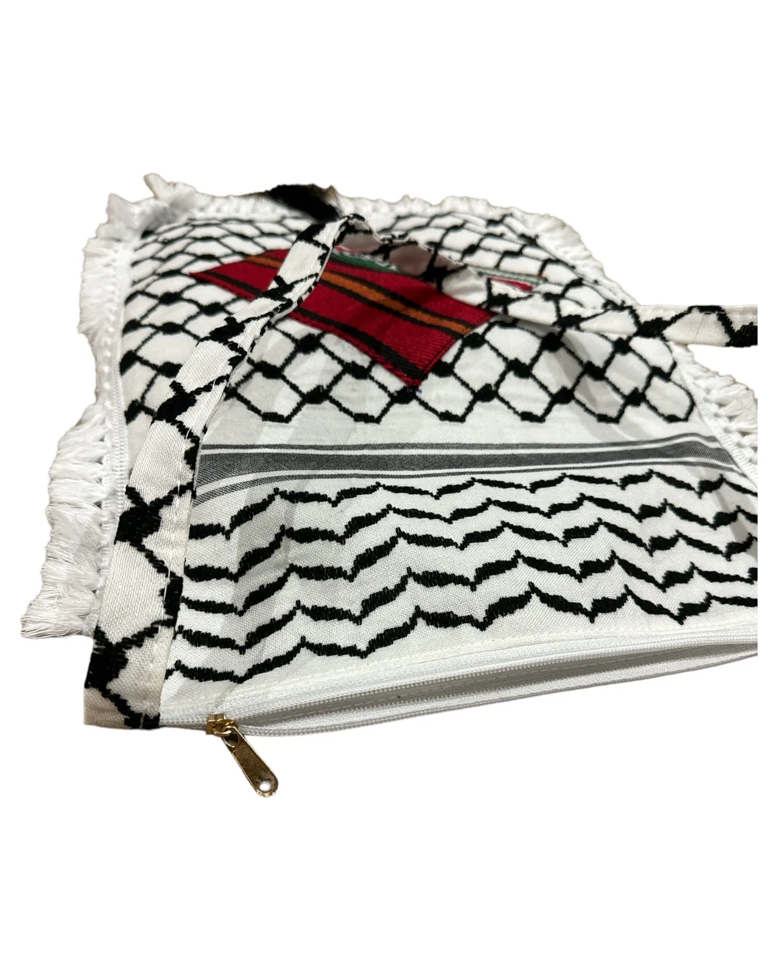 The Keffiyeh Handbag with Traditional Embroidery & Tarboosh 2 (HAND MADE)