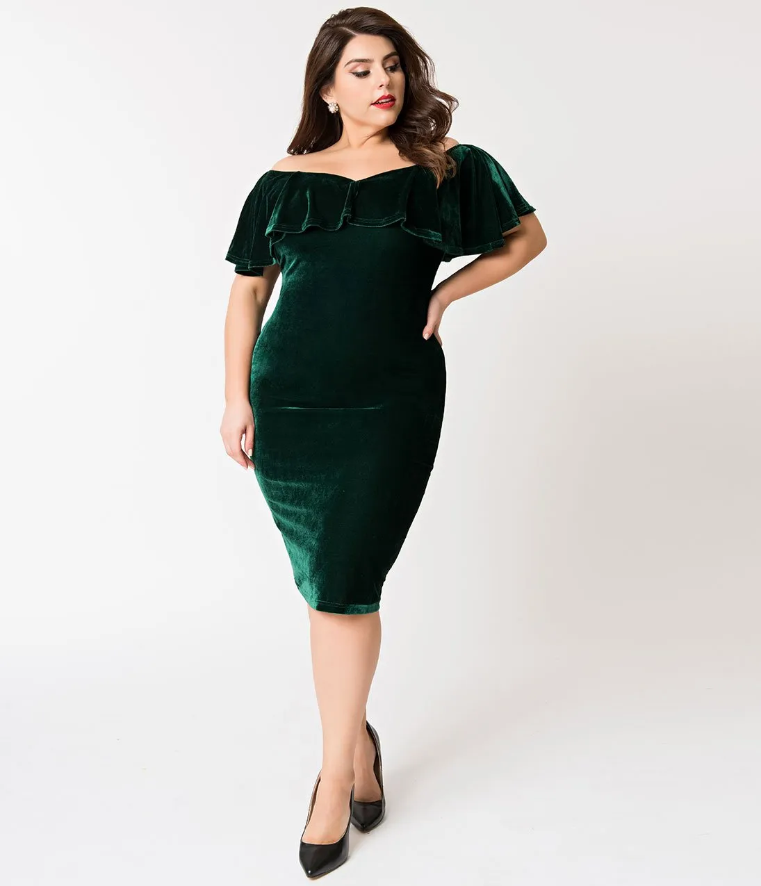Unique Vintage Plus Size Emerald Green Velvet Draped Off Shoulder Sophia Wiggle Dress