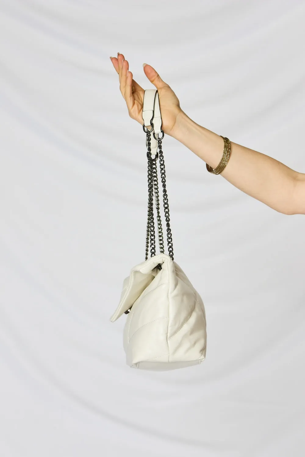 Vegan Leather QuiltedChain Handbag