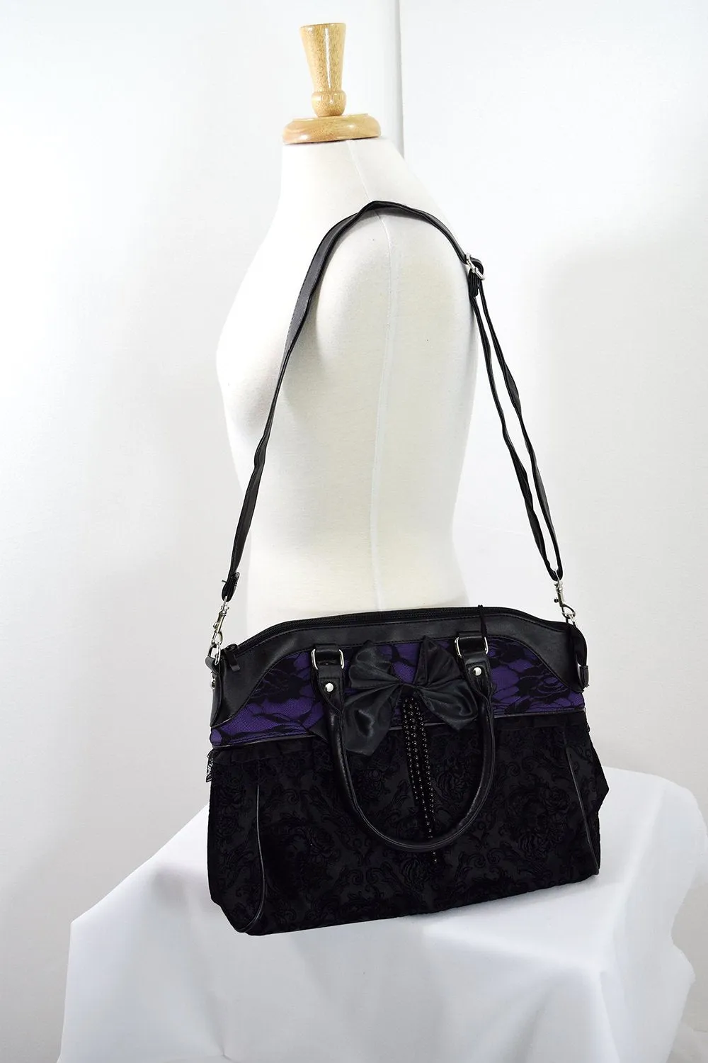 Victorian Gothic Dark Princess Velvet Skull Flocked with Bow Handbag, Black, Medium