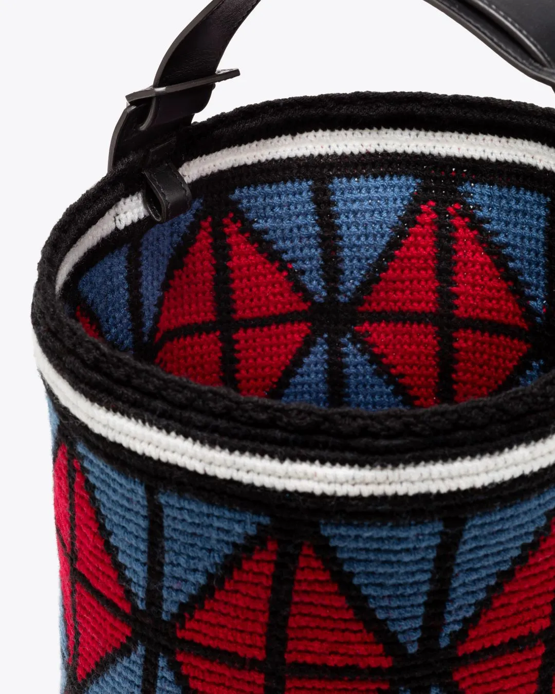 WEAVED MIDI BUCKET - MULTICOLOR
